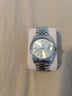 TURNED BEZEL.