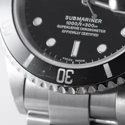 ROLEX SUBMARINER DATE 16610 BLACK P NUMBER SECOND HAND MENS