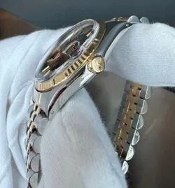 1987 Rolex Datejust Ref. 16013 | Indigo Blue Dial - Just Serviced - Box   Papers