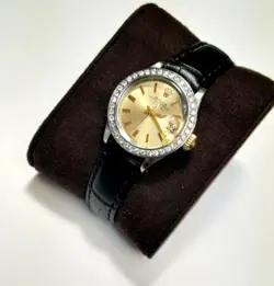 DIAMOND BEZEL ON