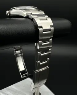 39MM STEEL OYSTER