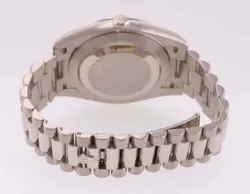 ROMAN 228239