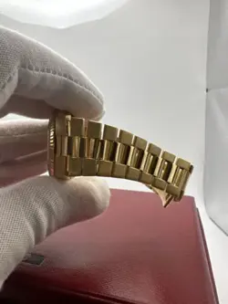 CHAMPAGNE DIAL NO
