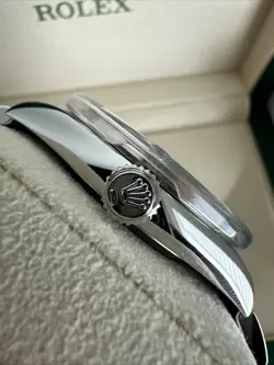 EXPLORER 224270 SILVER
