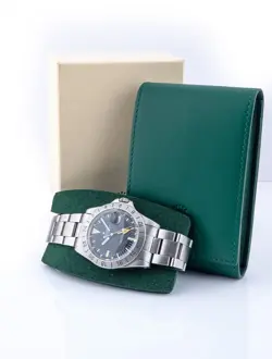 VINTAGE EXPLORER II