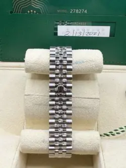 SILVER DIAL ON