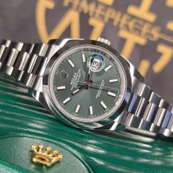 126300 41MM MINT