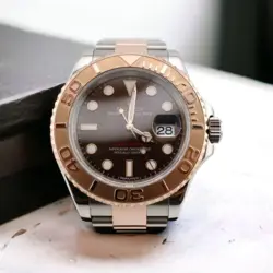 GORGEOUS ROLEX YACHT-MASTER