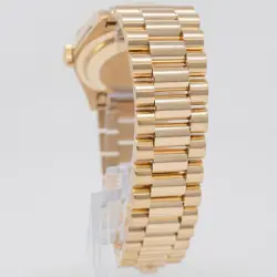 CHAMPAGNE DIAL PRE-OWNED