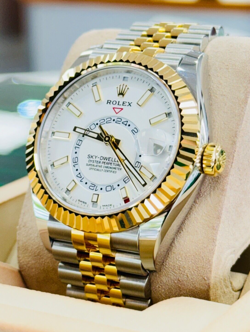Rolex Sky-Dweller 326933 18K Yellow Gold /SS Jubilee Watch BOX/PAPERS UNWORN