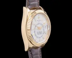 Rolex 326138 Sky Dweller Silver Dial 18k Yellow Gold / Alligator