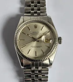 -AUTOMATIC WATCH