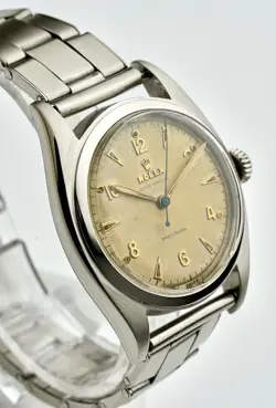 EXPLORER 6098
