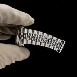 STEEL WRISTWATCH SILVER