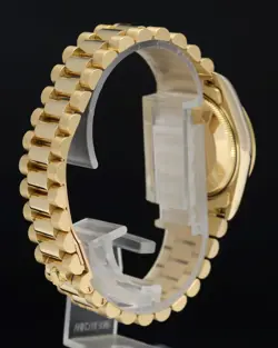 MINT Rolex 68278 Yellow Gold 31mm Midsize Champagne Diamond Lady President Watch