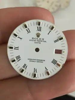 VINTAGE WHITE ROMAN