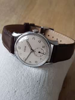 1947 GENTS WATCH