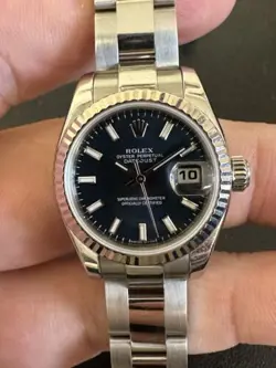 18K GOLD BEZEL!