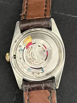 MENS SWISS WRISTWATCH