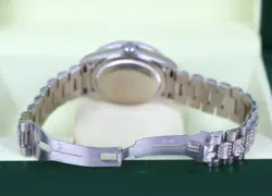 18239