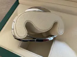 GREEN DIAL NEW