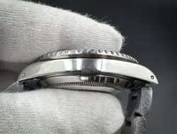 BEZEL DIVE WATCH