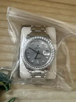 SOLID PLATINUM