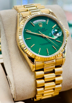 ROLEX DAY-DATE 18038 18K YELLOW GOLD PRESIDENT BRACELET WITH GOLD BEZEL WATCH