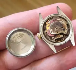 RUSTED 2135 MOVEMENT