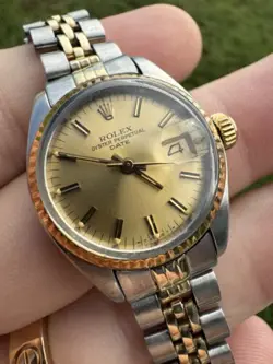 W/GOLD BEZEL DIAL