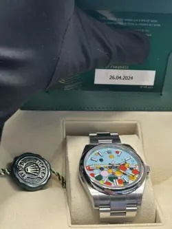 FACTORY CELEBRATION DIAL