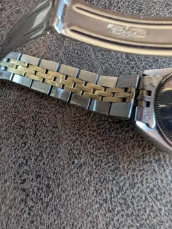 AUTOMATIC SWISS WATCH