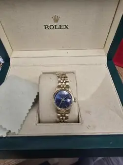 WATCH BOXED AGE