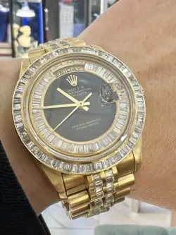 DAY-DATE DIAMOND WATCH