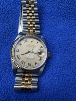 WATCH. TONE