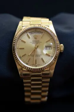 ROLEX 18K GOLD DAY-DATE PRESIDENT WATCH CHAMPAGNE DIAL