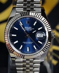 BLUE FLUTED BEZEL