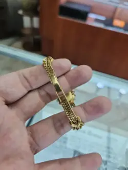 18kt VINTAGE ROLEX for LADY DIAMONDS Rubies EMERALDS AND SAPHIREE WATCH.