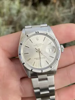 SILVER DIAL MODEL: