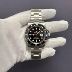 ROLEX SUBMARINER 40MM BLACK DIAL WATCH 116610LN