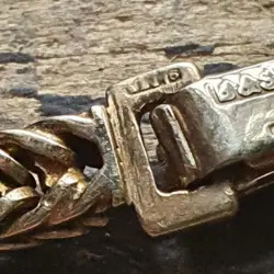 9 ct Gold Rolex Ladies Watch - 9 K Rolex Gold Case With 9ct Gold Rolex Bracelet