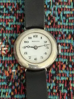 WHITE GOLD ENAMEL