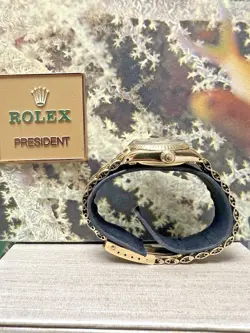 ROLEX PRESIDENT OYSTER