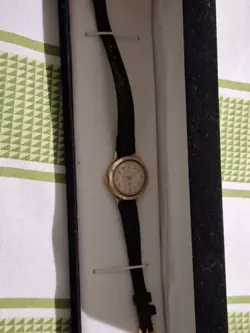 VINTAGE TUDOR BY ROLEX LADIES 9CT GOLD WATCH