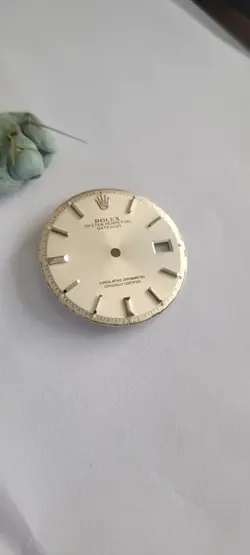 SILVER 36MM NON-Q-