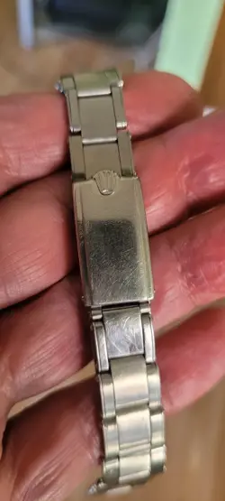 RIVETED BRACELET WITH