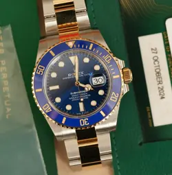 BLUE BEZEL 2024