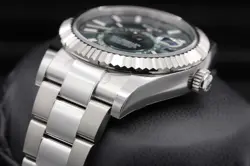 WATCH SKY