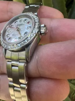 RAINBOW DIAL DIAMOND