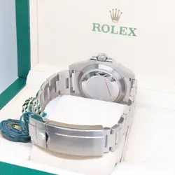 GREEN BEZEL SUBMARINER